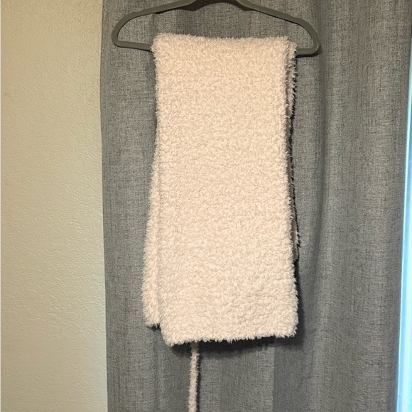 Like New Boys Lie Mami Cozy Pant in XL - Picture 15 of 16